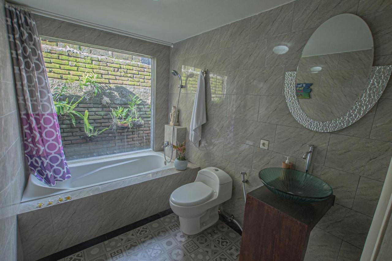 Tirta Bali Villa Jimbaran Екстериор снимка