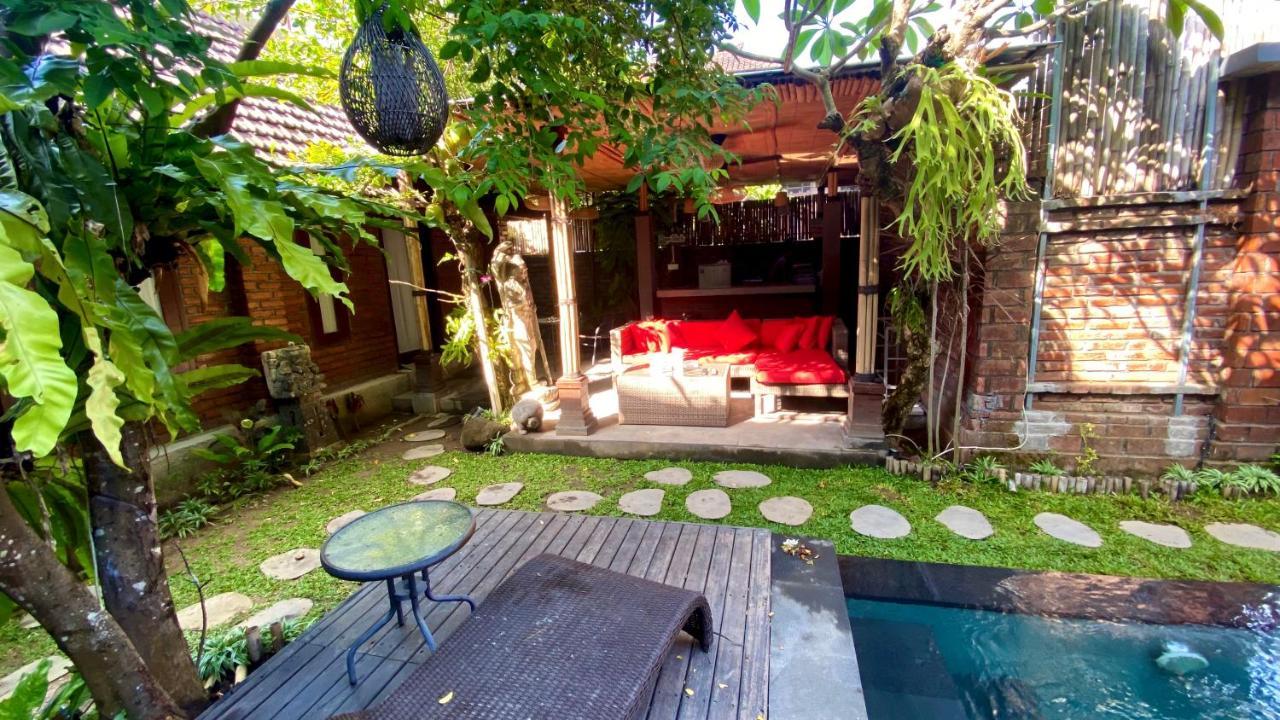 Tirta Bali Villa Jimbaran Екстериор снимка